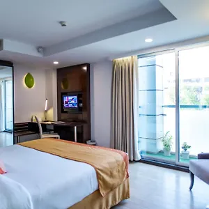 Platinum Otel